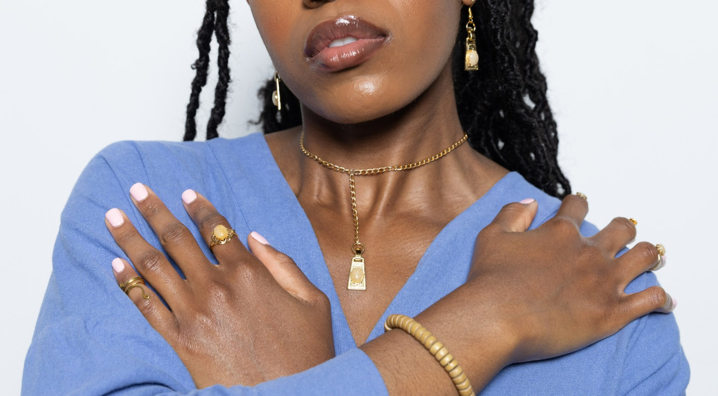 Quadrangle Drop Choker image 0