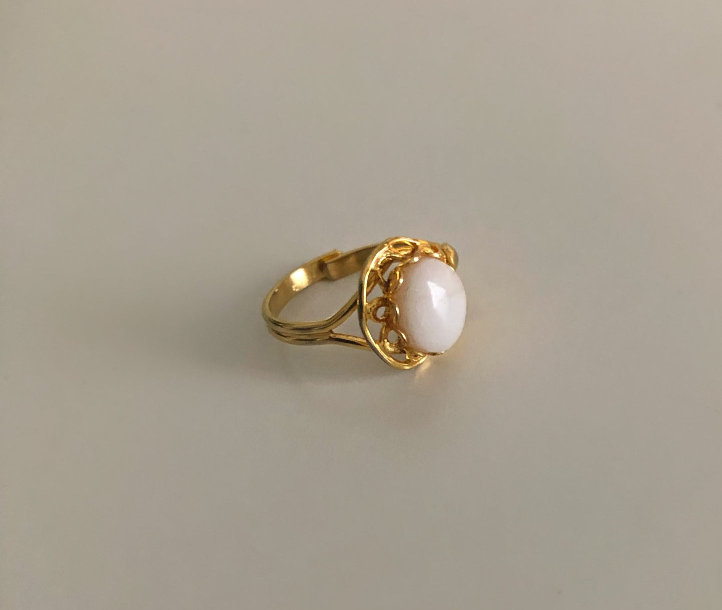 Shielded Gem Ring image 1