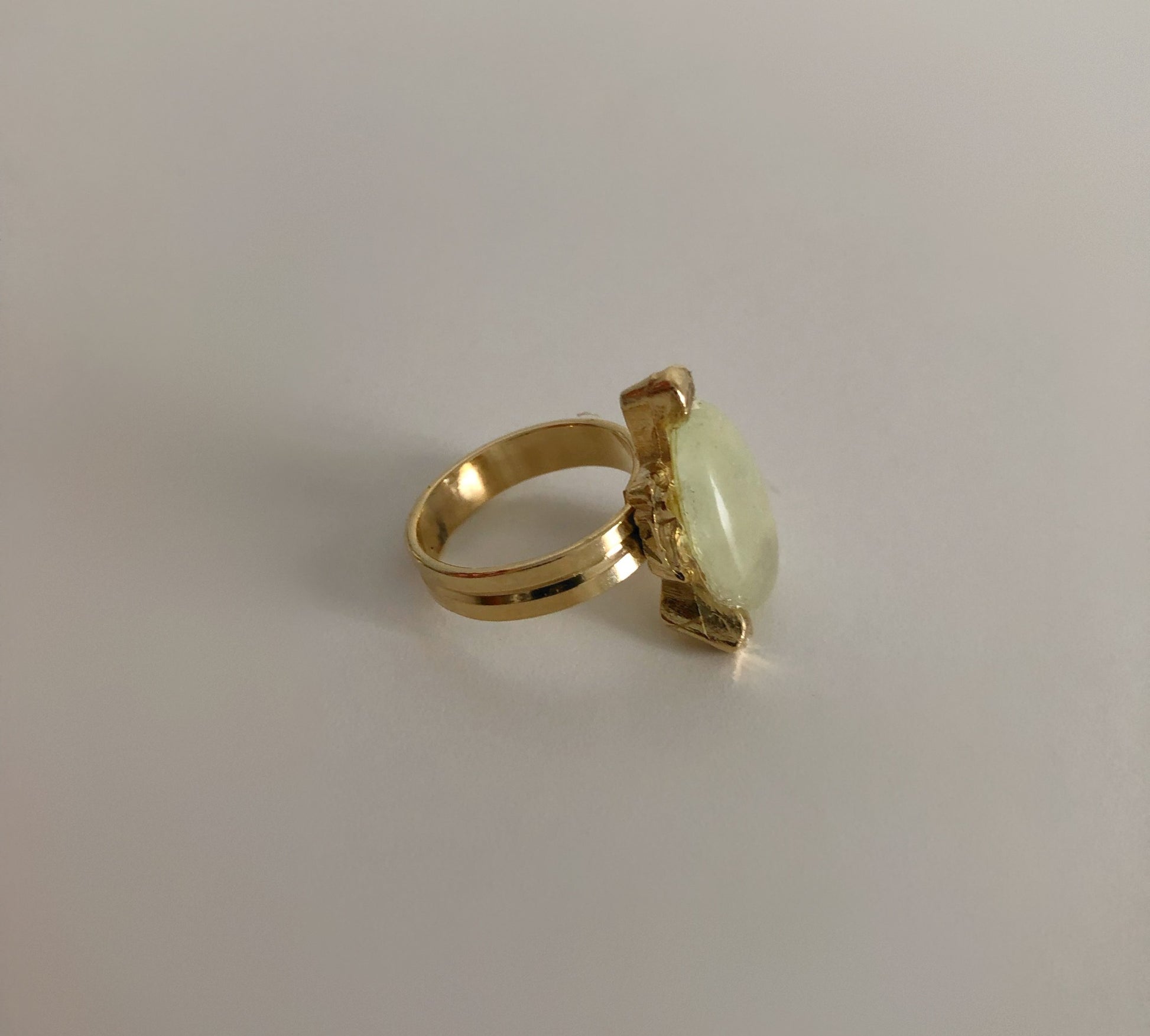 Easel Ring image 2